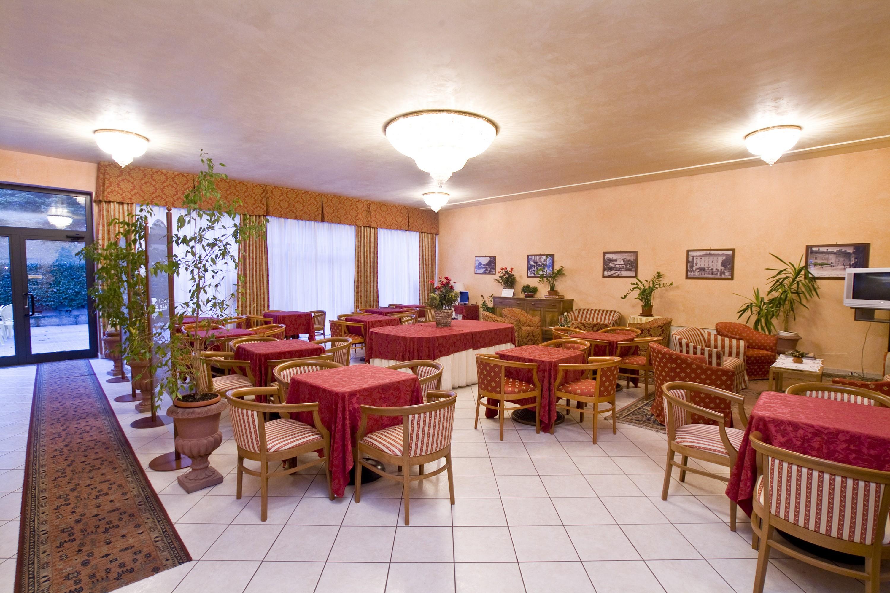 Hotel Roma Porretta Terme Exterior photo